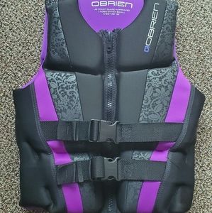 Women's life jacket